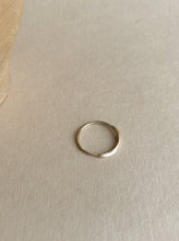 Load image into Gallery viewer, The Fine Molton Ring Silver
