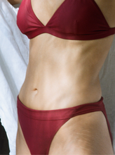 Load image into Gallery viewer, Hedy Mid Rise Bottoms Burgundy
