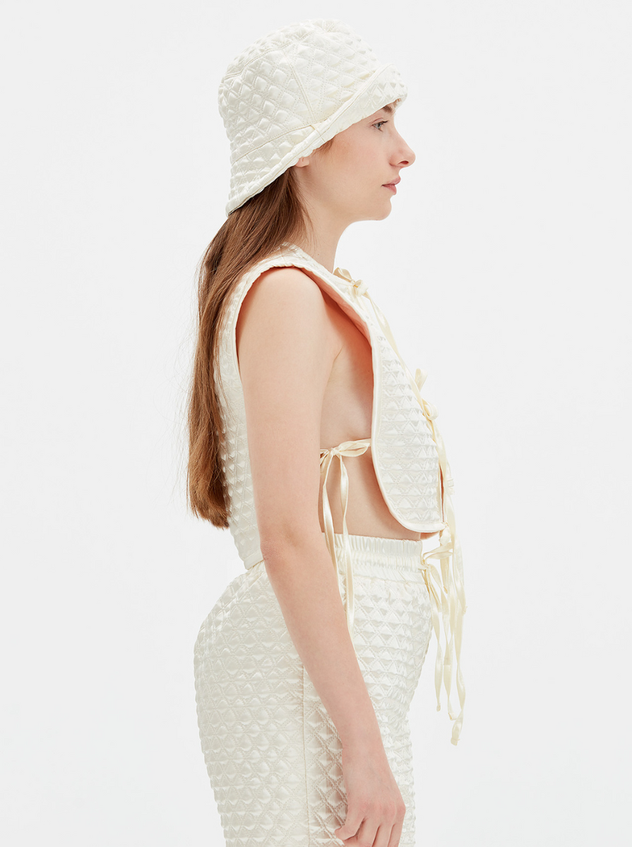 Bas Basa Hat Ivory